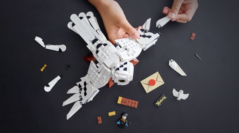 LEGO 75979 Harry Potter Hedwiga klocki elementy zabawa łączenie figurki akcesoria figurka zestaw
