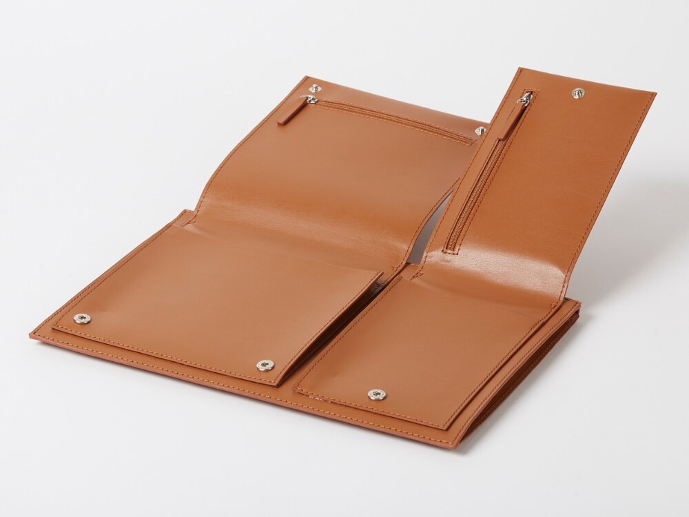 LEXON Flat laptopa lub tablet do 14 Dwie duże komory i dodatkowe kieszenie zatrzaski dokumentów, kabli, długopisów czy telefonu