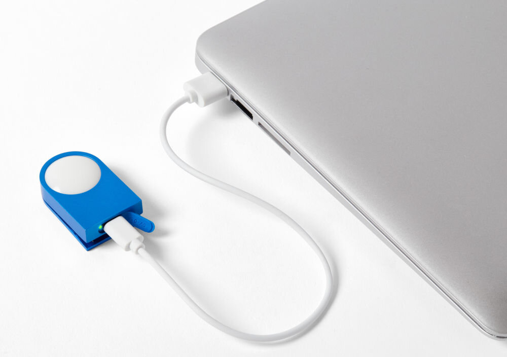 Klips LEXON Lucie LED pojemnosc, ladowanie, konstrukcja, abs, aluminium, pojemnosc, tryby swiecenia