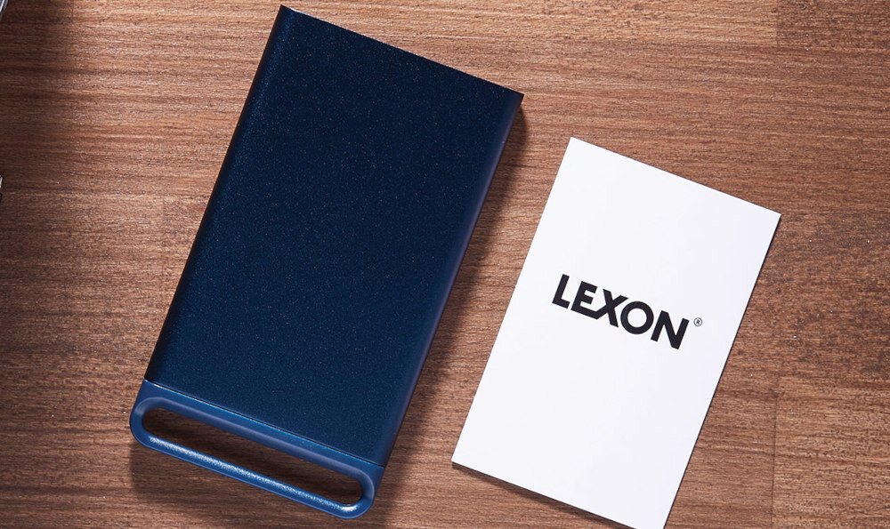 Etui na wizytówki LEXON Nomaday Card - gadżet