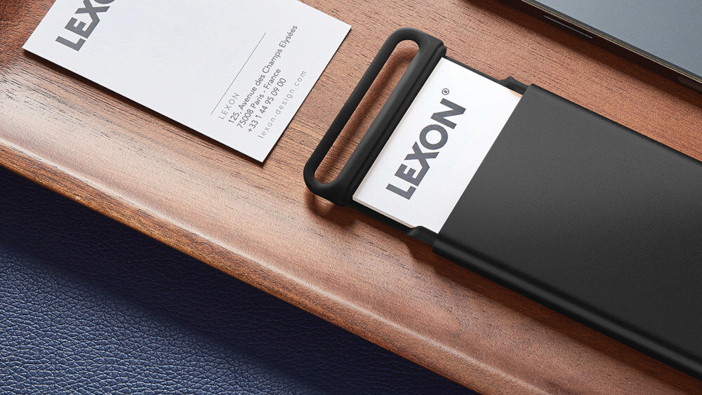 Etui na wizytówki LEXON Nomaday Card - wykonanie aluminium