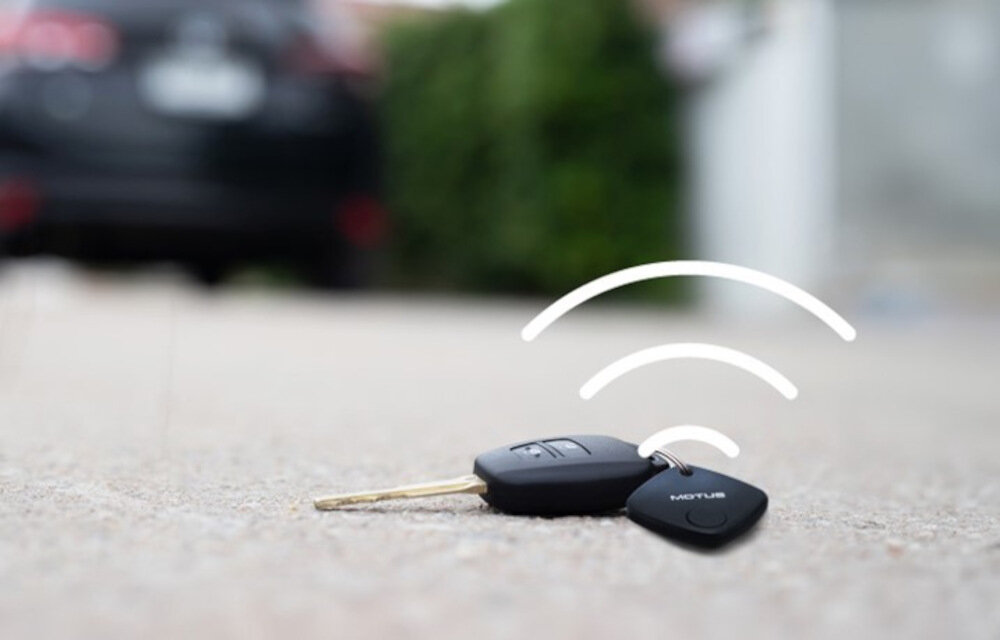 Lokalizator MOTUS Find Me Czarny modul Bluetooth namierzanie waznych przedmiotow osob zwierzat