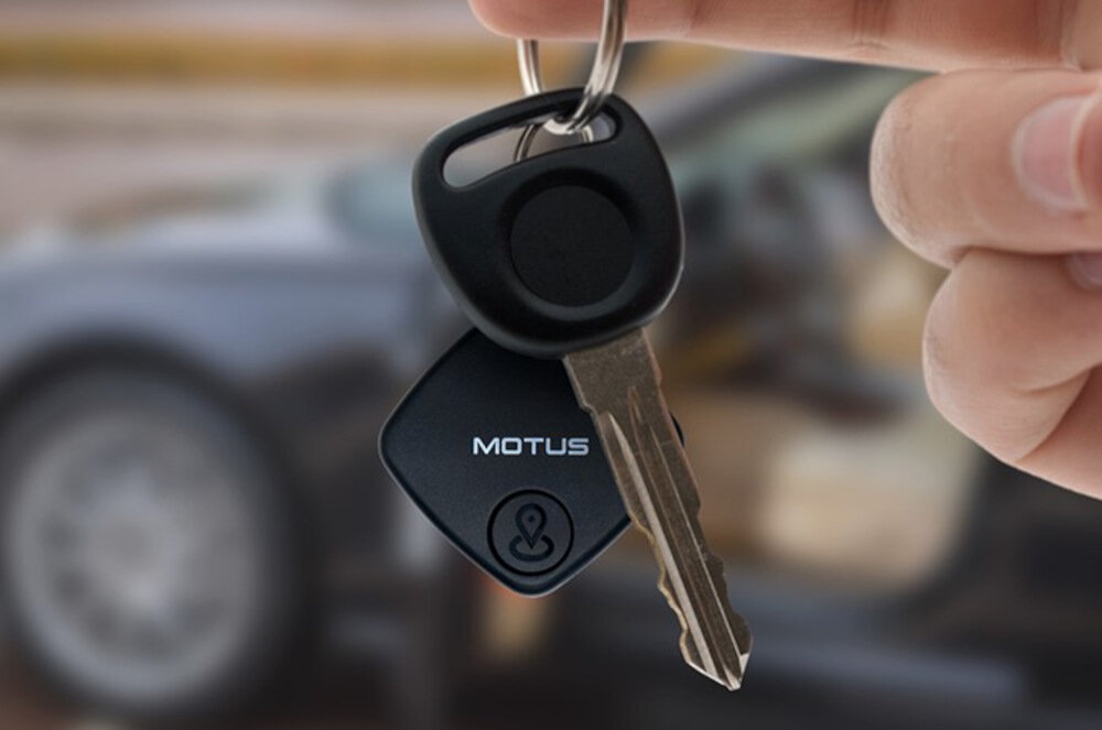 Lokalizator MOTUS Find Me Czarny tryb Zagubiony udostpenic w aplikacji swoje dane kontaktowe dane sa w peni bezpieczne szyfrowane lacza