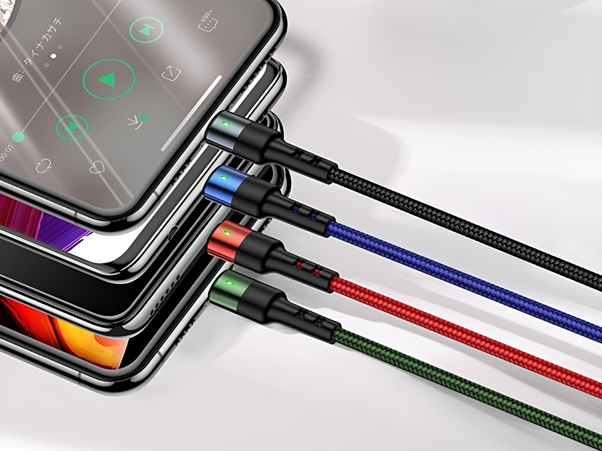 Kabel USAMS U26 US-SJ317
kabel podpięty do czterech urządzeń przewód złącza lightning usbc microusb