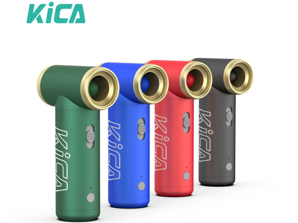 Dmuchawa wielofunkcyjna FeiyuTech KiCA JetFan 2 Szary białe tło cztery dmuchawy zielona niebieska czerwona czarna złote elementy suwaki funkcja nadmuchiwania i odsysania powietrza dwie gwintowane końcówki montowanie na wlocie lub wylocie szybkie opróżnienie materaców baseników dziecięcych innych nadmuchiwanych akcesoriów podczas biwaków podróży codziennego użytkowania