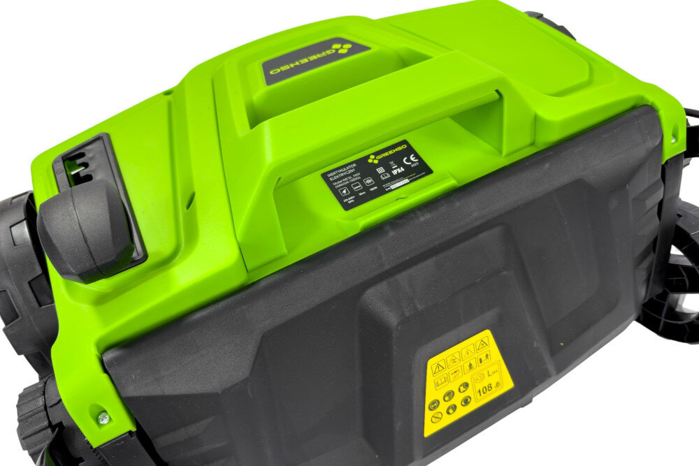 Wertykulator elektryczny GREENSO WE38-1800 solidnie wykonany wygodny duza moc wysokiej jakosci silnik elektryczny moc 1800 W predkosc do 3500 obr/min