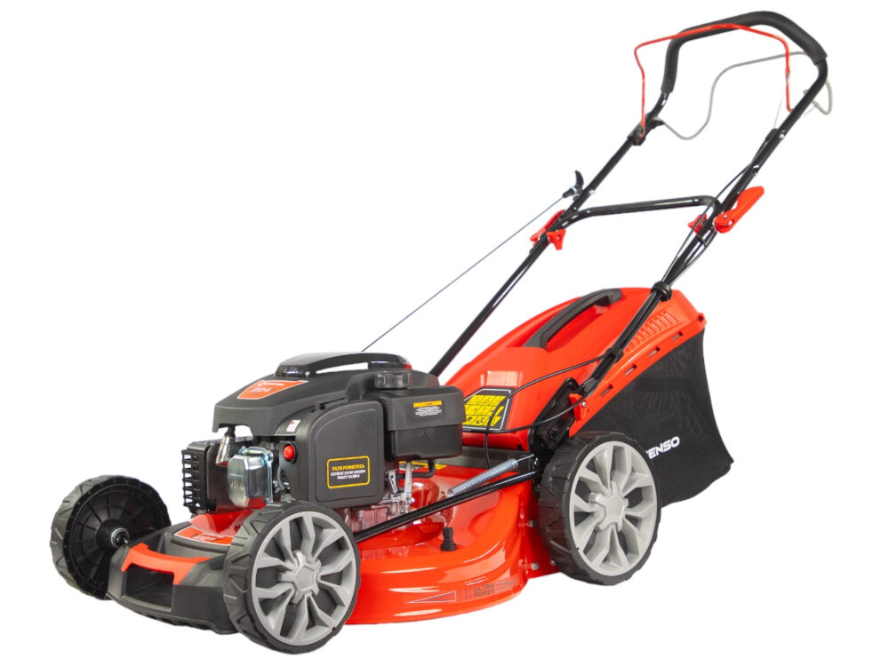 Kosiarka spalinowa GREENSO KS56-G224N Ducar DV224 z napędem 560mm 4.4kW efektywna wygodna niezrownana wydajnosc niezawodnosc naped ulatwia prowadzenie kosiarki