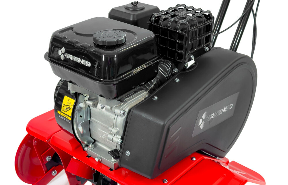 Glebogryzarka spalinowa GREENSO GS85-G212W niezawodna wydajna wygodna moc 4800 W gornozaworowy 4-suwowy silnik TB LB170F pojemnosc 212 cm3 moc nominalna 4,5 kW