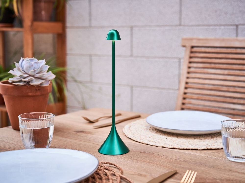 Lampa stołowa LEXON Steli Bell LH95B-DG1 Ciemnozielony
            lampka na stole led oświetlenie światło bezprzewodowe regulacja