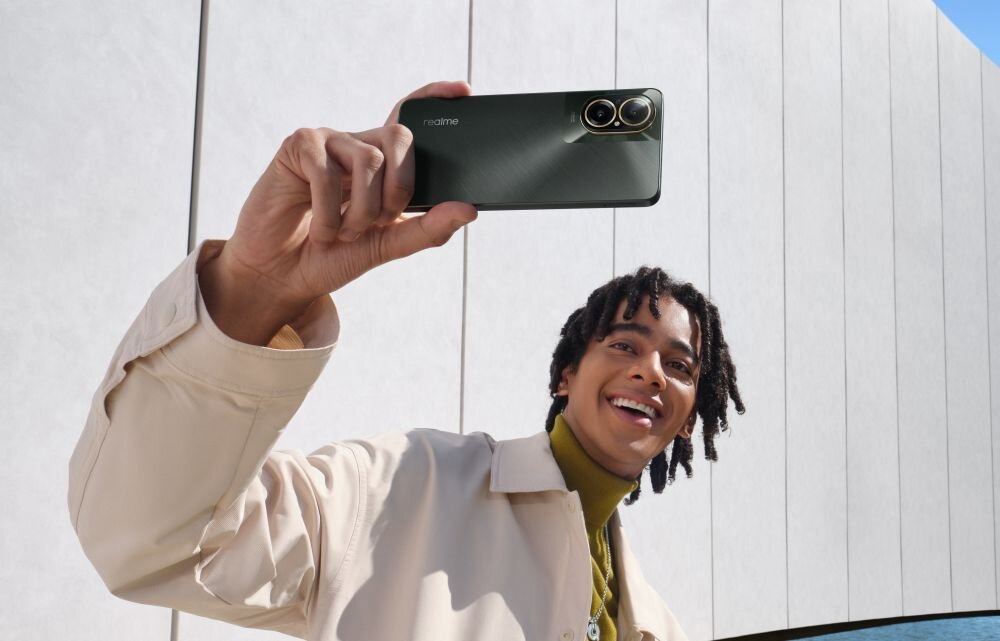 Smartfon REALME C67 ekran bateria aparat procesor ram pamięć pojemność rozdzielczość zdjęcia filmy opis dane cechy blokady system łączność wifi bluetooth obudowa szkło odporność porty muzyka transfer sieć przekątna matryca waga czujniki oled amoled ips