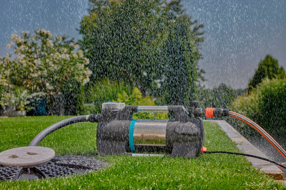 Pompa GARDENA 5600 Silent+ 09057-20 wysoka jakosc materialow stal nierdzewna trwala odporna na dzialanie warunkow atmosferycznych