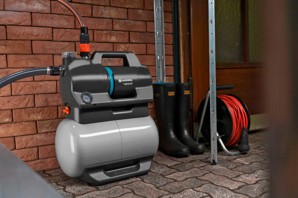 Hydrofor do wody GARDENA 3900 09066-20 wylacznik termiczny ochrona przed przegrzaniem z solidnych i trwalych materialow solidna konstrukcja waga 13,8 kg klasa zabezpieczenia elektrycznego IPX4 bezpieczna eksploatacja