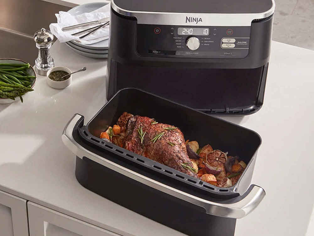 Frytkownica beztłuszczowa NINJA AF500EU Air Fryer pomiesci mieso walory smakowe