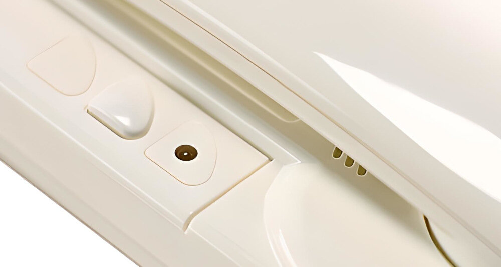 Unifon CYFRAL ADA-01C4 Biały dwa przyciski funkcyjne pierwszy do otwierania zamka magnetycznego drugi wybrana przez siebie dowolna fnkcja brak potrzeby podnoszenia sluchawki mozliwosc dolozenia trzeciego przycisku funkcyjnego