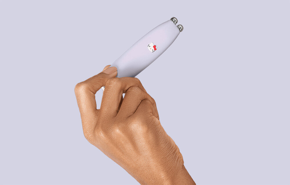 Urządzenie do mikroprądowego liftingu twarzy GESKE HK000014PU01 6w1 Fioletowy gładkość jędrność stymulowanie ponad 65 mięśni twarzy wzmocnienie konturu niwelowanie drobnych zmarszczek prąd niskie natężenie bezpieczne użytkowanie masaż okolic ust pełniejszy wygląd