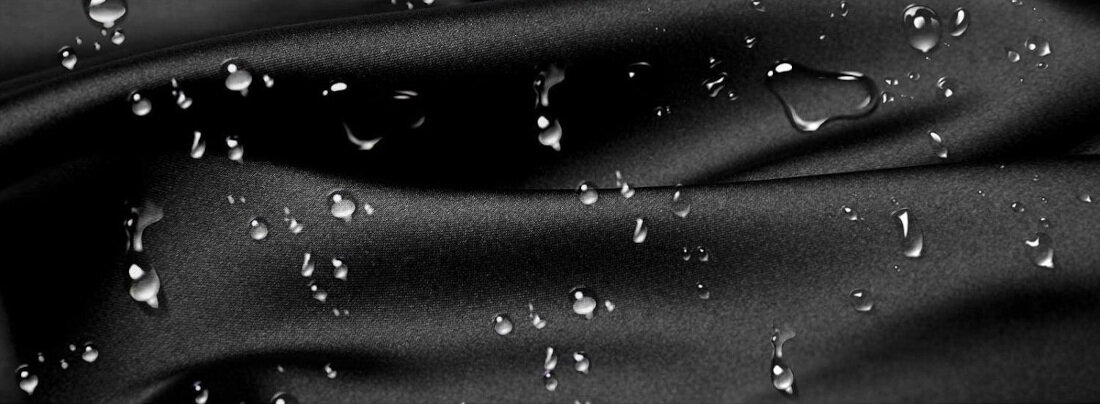 Peleryna fryzjerska EXTRALINK Czarna  Trwały i odporny materiał Wysokiej jakości tkanina estetyczny wygląd