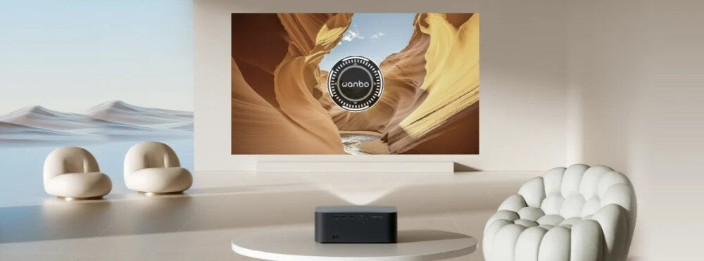 Wanbo X2 Max złącza HDMI AV USB audio 3,5mm kompatybilność urządzeń, projektor stojący na stoliku wyświetlający obraz na ścianie