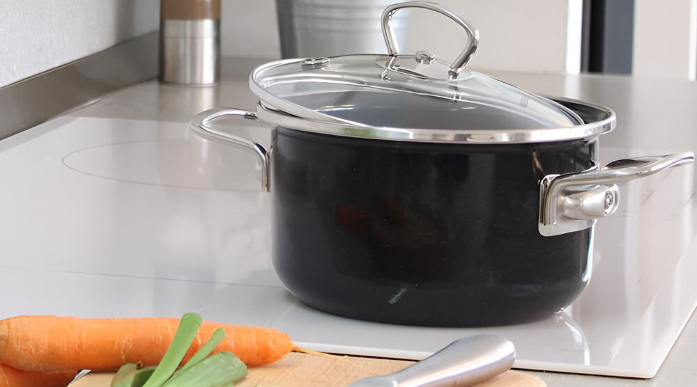 Garnek BELIS Premium 18 cm Czarny odpowiednia pielęgnacja mycie miękką gąbką delikatny detergent namoczenie naczynia w ciepłej wodzie nie nagrzewać pustego garnka unikać odparowania całego płynu trwałość estetyka 