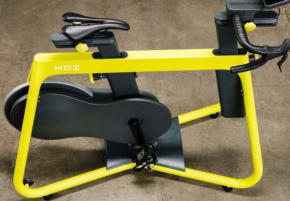 Rower spinningowy KETTLER Hoi Frame+ Szary unikatowy design wysokiej jakosci aluminiowa konstrukcja geometryczna rama komfortowa jazda niezaleznie od pozycji pozycja wysoka pozycja niska pozycja aerodynamiczna