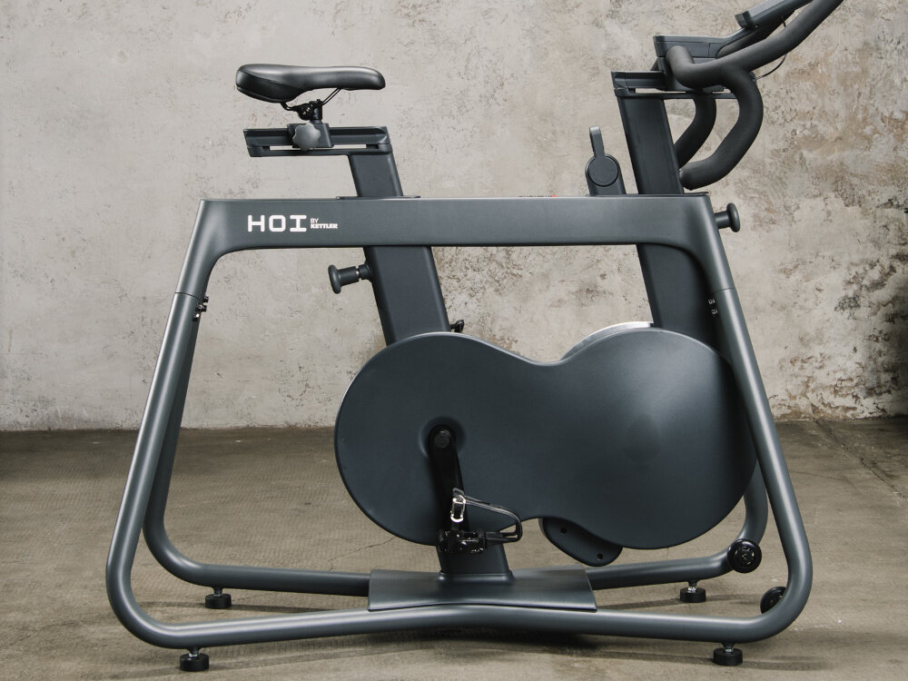 Rower spinningowy KETTLER Hoi Frame Speed Zielony starannie wyselekcjonowane materialy kolka transportowe waga 60,7 kg