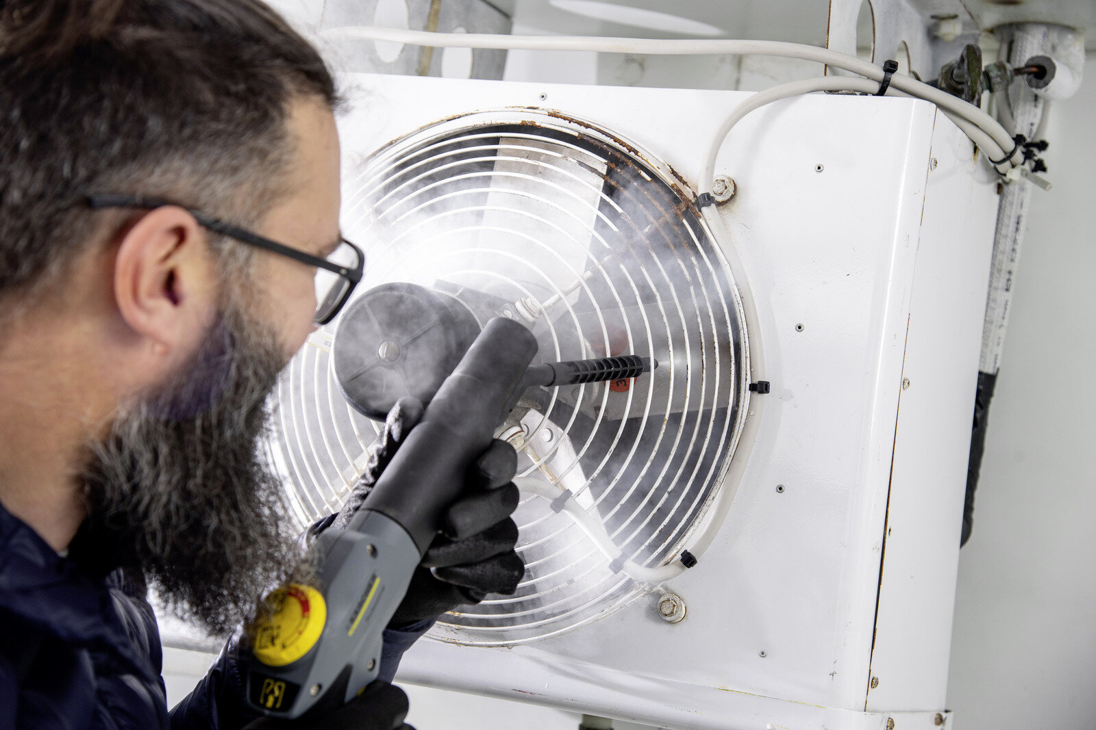 Parownica KARCHER SG 4/2 Classic 1.092-301.0 vapohydro