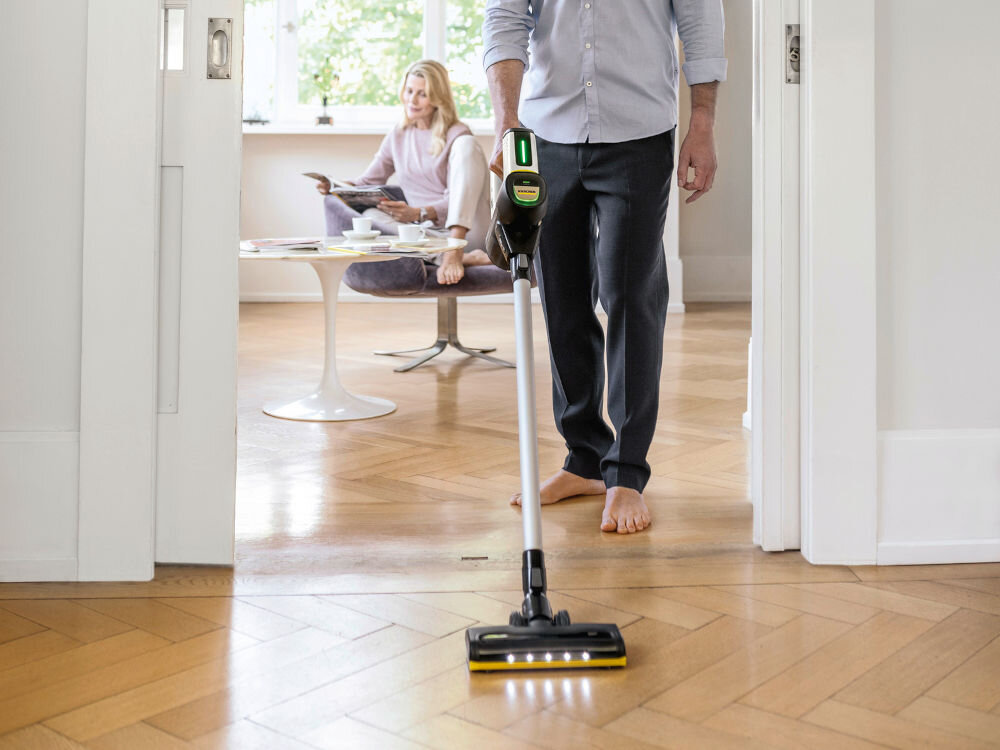 Odkurzacz KARCHER VC 7 Signature Line 1.198-750.0 nagrzewanie wskaźnik diodowy pojemność zbiornika