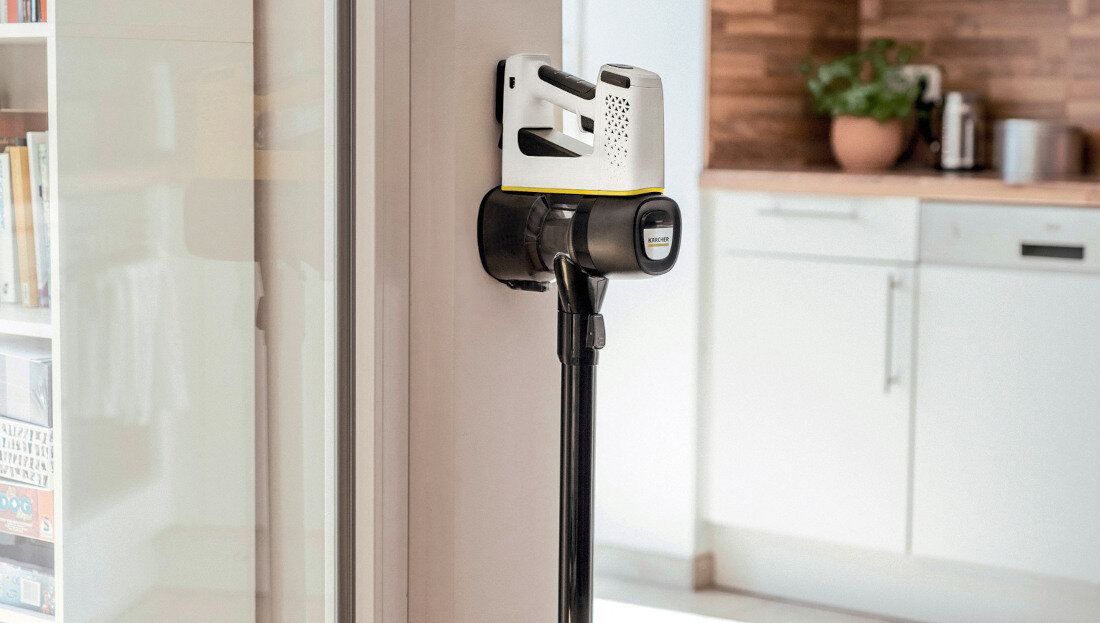 Odkurzacz KARCHER VC 4 Cordless myHome Pet 1.198-633.0 Pojemny zbiornik na kurz wygodne opróżnianie pojemność praca Łatwy mechanizm higiena zanieczyszczenia