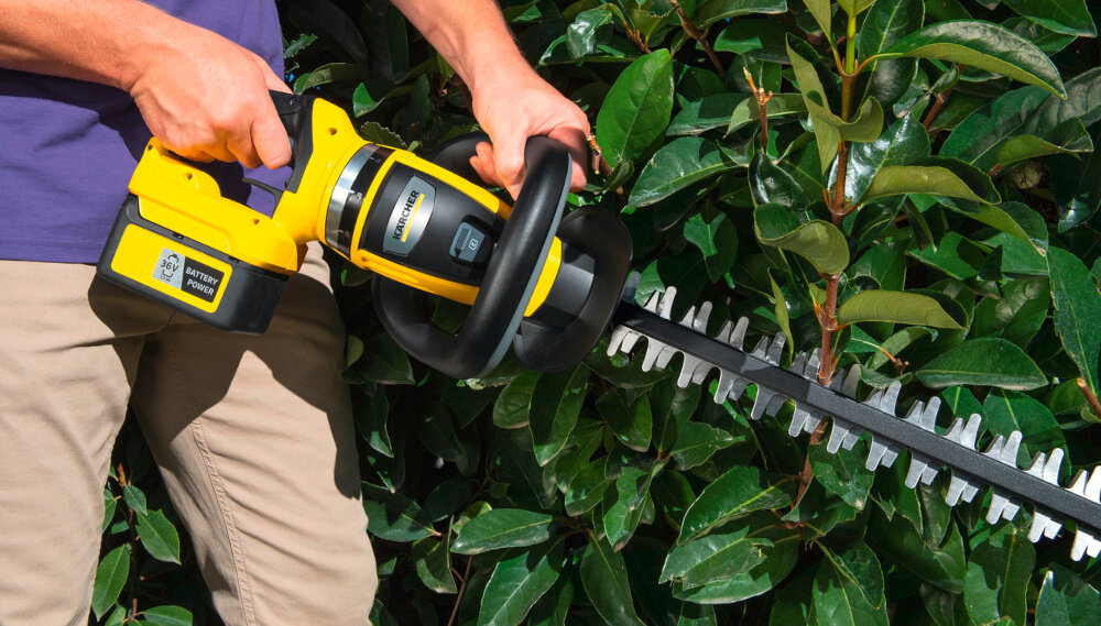 Nożyce do żywopłotu KARCHER HGE 36-60 1.444-250.0 akumulatorowe obureczny wlacznik urzadzenie nie uruchomi sie przypadkowo bezpieczenstwo pracy