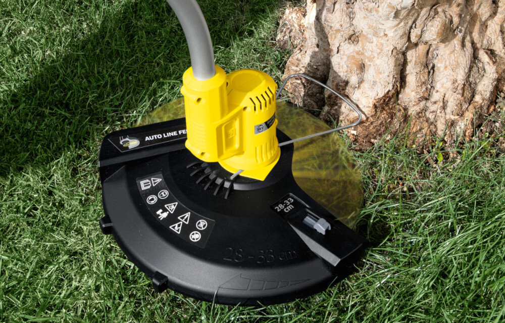 Podkaszarka akumulatorowa KARCHER LTR 36-33 1.444-351.0 skladana oslona rosli ochrona roslin przed uszkodzeniem bezpieczne podkaszanie wzdluz rabat kwiatowych blisko drzew