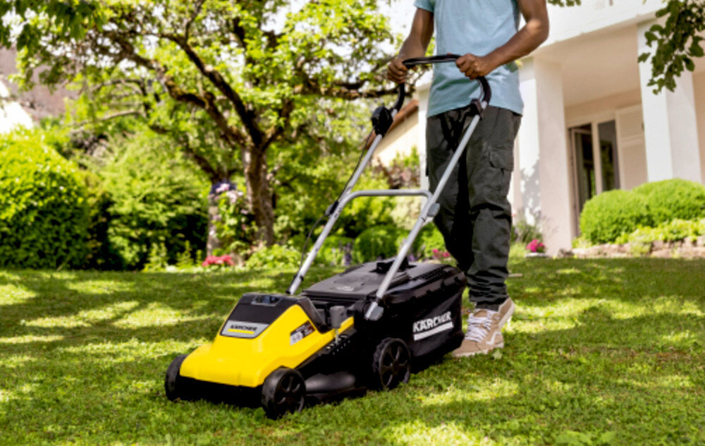 Kosiarka akumulatorowa KARCHER LMO 5-18 Dual 1.445-430.0 zatyczka do mulczowania ekologiczny nawoz mielenie trawy dobry nawoz dla trawnika ekologiczne ekonomiczne rozwiazanie