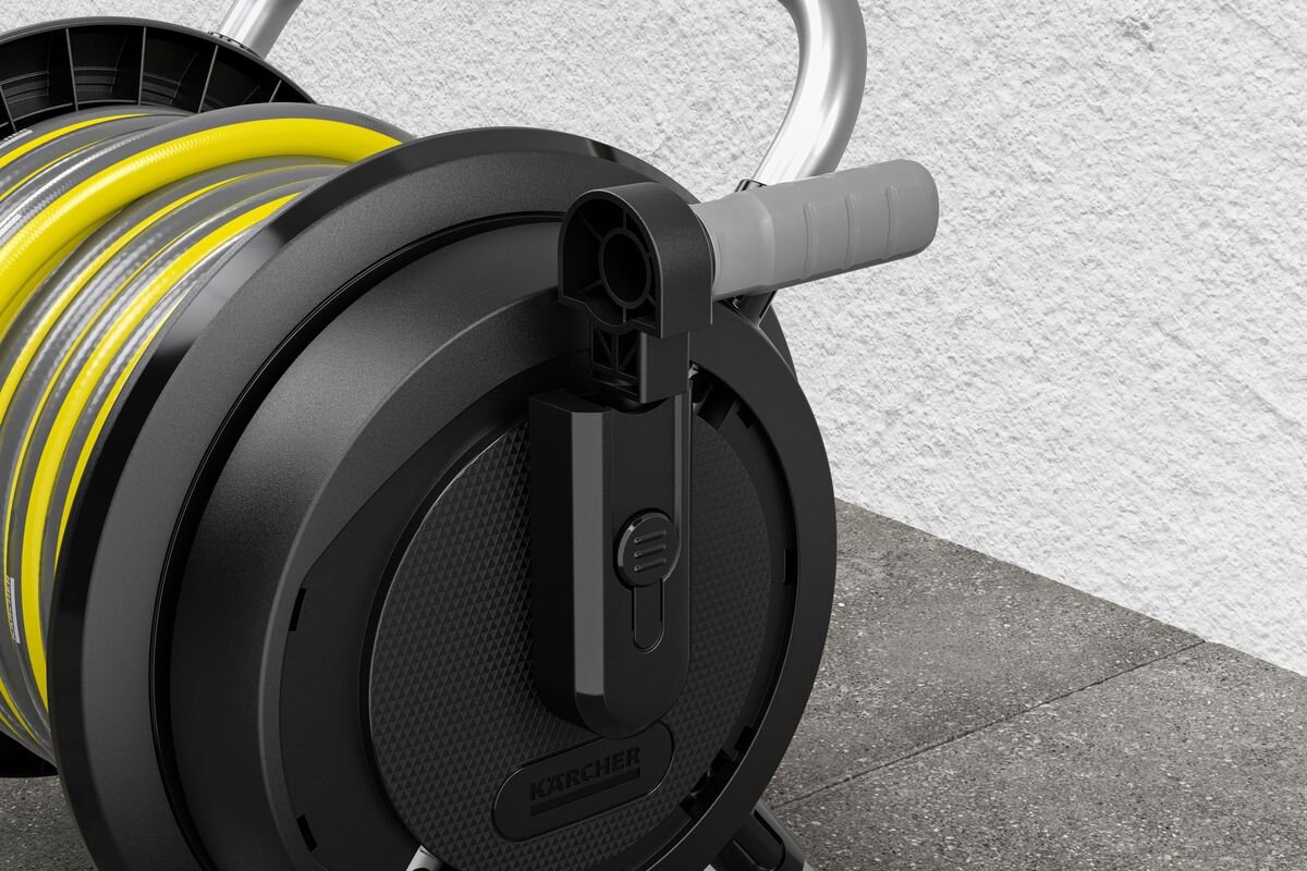 Bęben KARCHER z wężem 13 mm 1/2 10 m HR 2.10 2.645-370.0, korba, zwijanie, wygoda, płynność, Detal korby bębna do zwijania węża ogrodowego.
