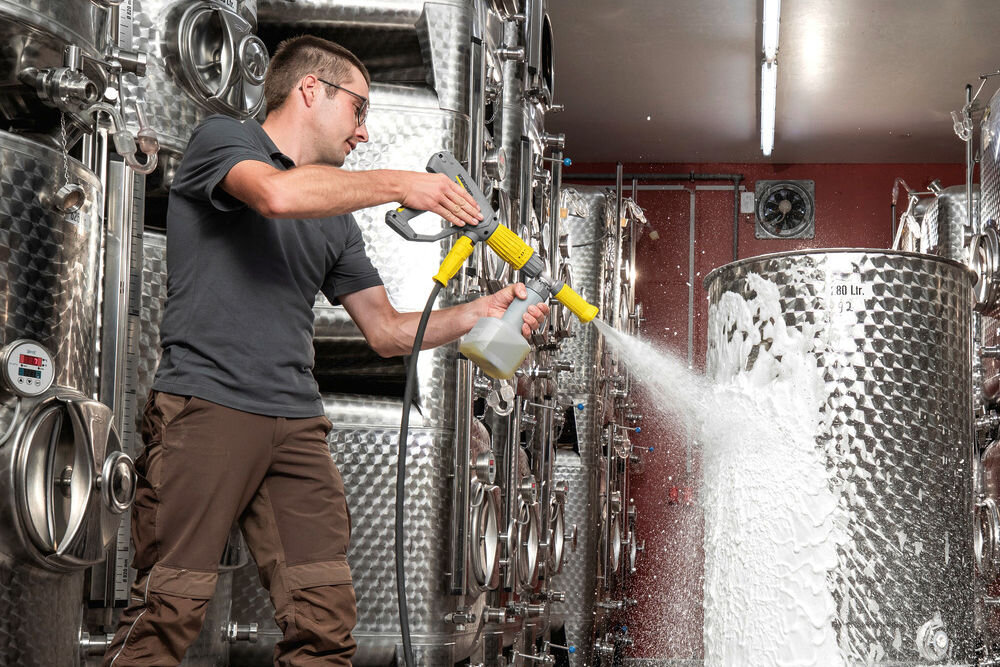 Lanca pianowa KARCHER Professional Advanced 2 4.112-064.0 zbiornik 1 litr regulacja kąta spryskiwania regulacja dozowania