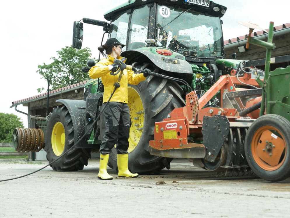 Lanca elastyczna KARCHER Professional 6.394-654.0 mycie maszyn rolniczych za pomocą elastycznej lancy