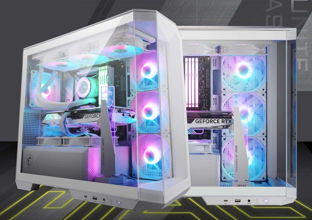 Obudowa MSI MAG Pano M100R PZ Biały Dwa widoki tej samej obudowy z zamontowanymi podzespołami. Wnętrze komputera jest podświetlone wentylatorami RGB, a karta graficzna oraz chłodzenie procesora są wyraźnie widoczne, cechy, wygląd, szklany panel