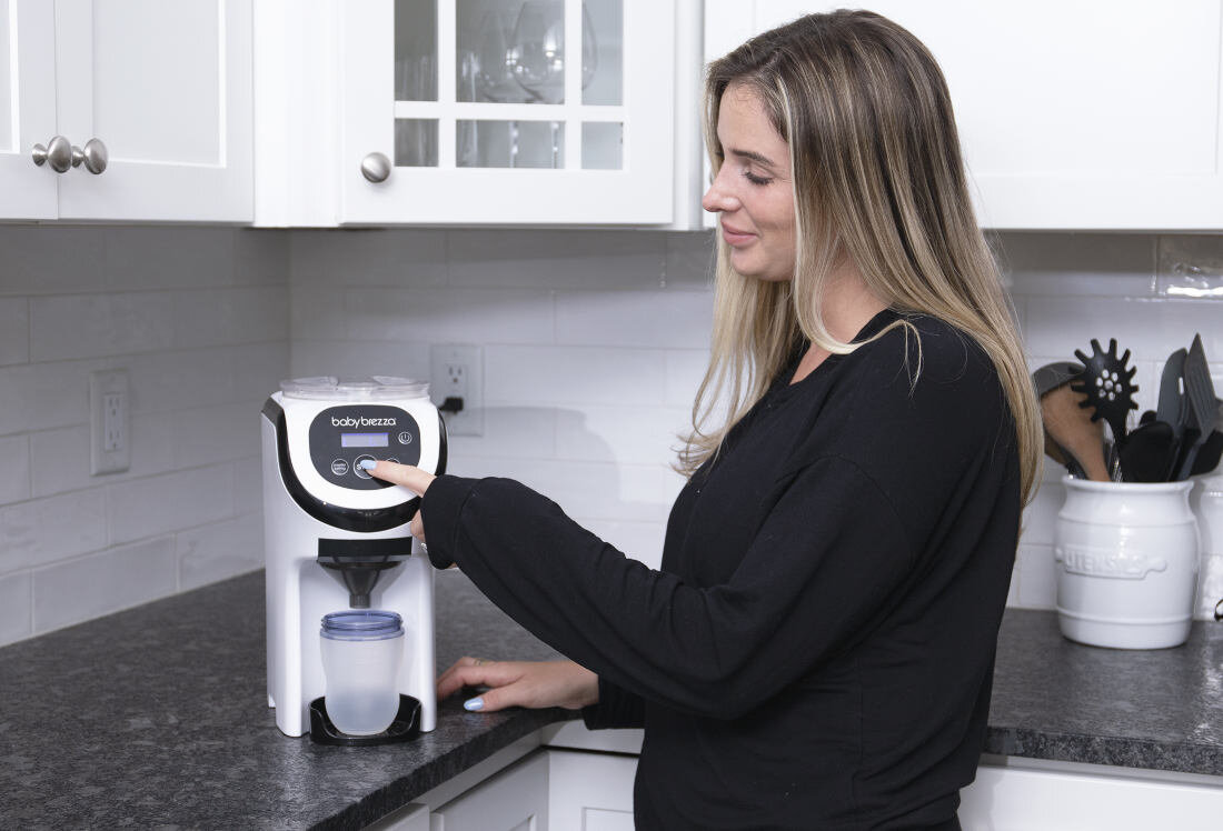 Ekspres do mleka BABY BREZZA Formula Pro Mini regulowany system dozowania hermatyczny pojemnik przechowywanie pojemność zakres regulacja