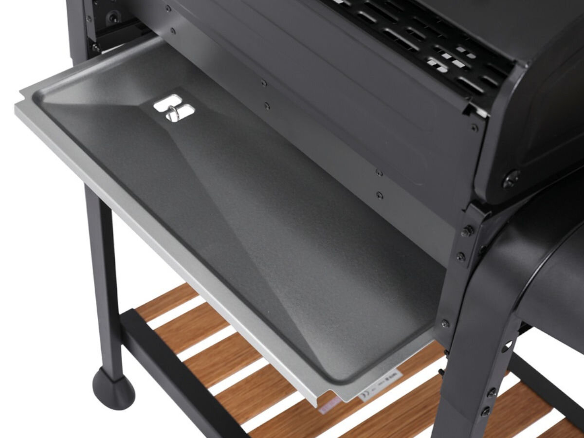 Grill gazowy YATO YG-20009 9 KW 60 x 42 cm, ruszt, taca, tłuszcz, higiena, na białym tle zbliżenie na tace ociekową grilla