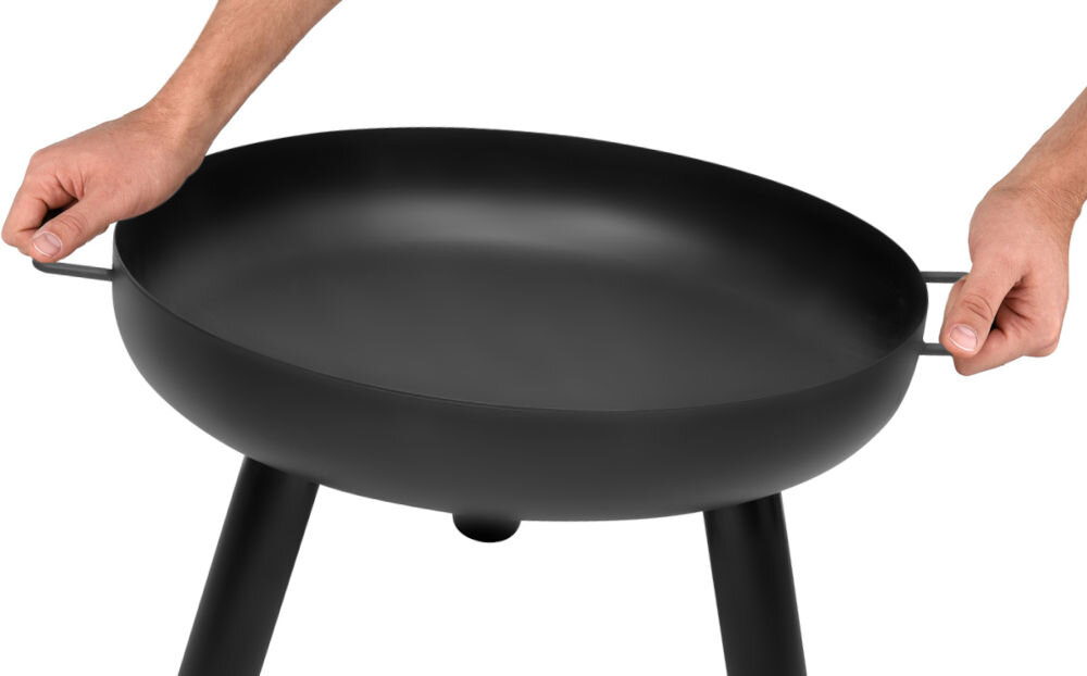 Palenisko ogrodowe LUND 99707 (61 cm), uchwyty, boki, misa, przenoszenie, na białym tle dłonie chwytają uchwyty misy z obu stron i przenoszą palenisko