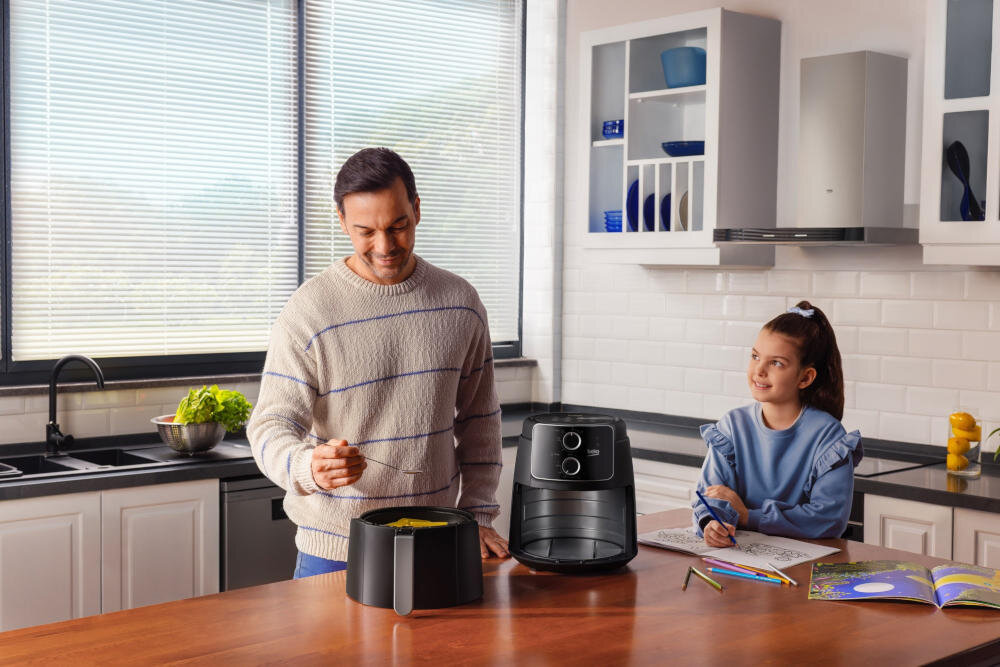 Frytkownica beztłuszczowa BEKO FRL2242B Expert Fry wskazowki informacje wieczko wskazki temperatura czas 