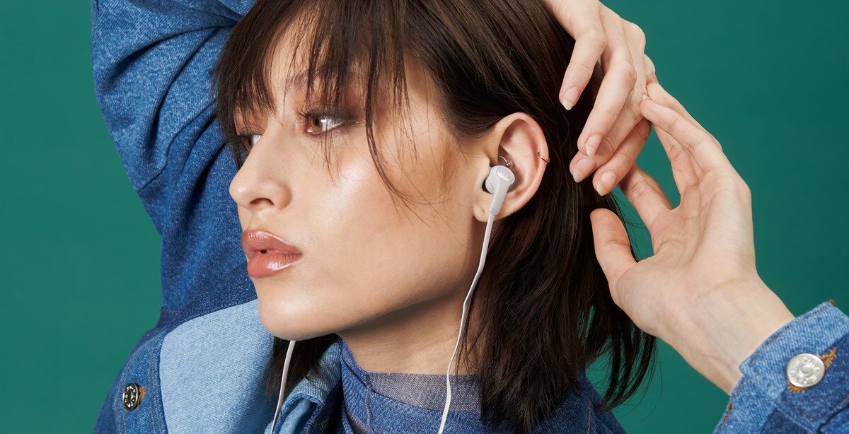 Doskonała jakość dźwięku, lekkość, styl słuchawki przewodowe dokanałowe Fresh 'n Rebel Flow Tip USB-C