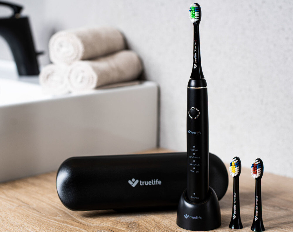 Szczoteczka soniczna TRUELIFE SonicBrush Compact Duo Czarny Komfort także poza domem etui podróżne wymiary rozmiar 30-dniowy czas pracy na jednym ładowaniu wodoodporna konstrukcja IPX7