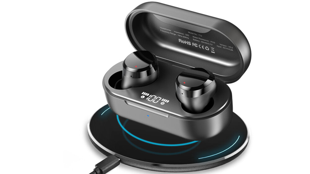 Słuchawki dokanałowe TOZO T12 Pro  - ładowanie