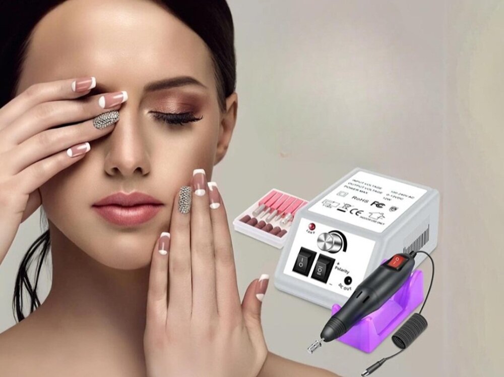 Frezarka do paznokci EXTRALINK Eu Plug 31825 bogate wyposażenie, wygodne końcówki, szybsza praca, dopasowana do potrzeb