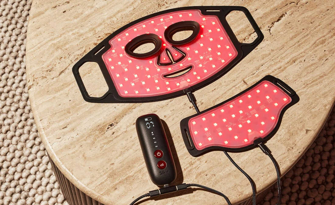 Maska LED SILK'N FNLM2PCN001 technologia LED Light Emitting Diod podział komórek produkcja komórek naprawa tkanek poprawa kondycja starzenie oznaki
