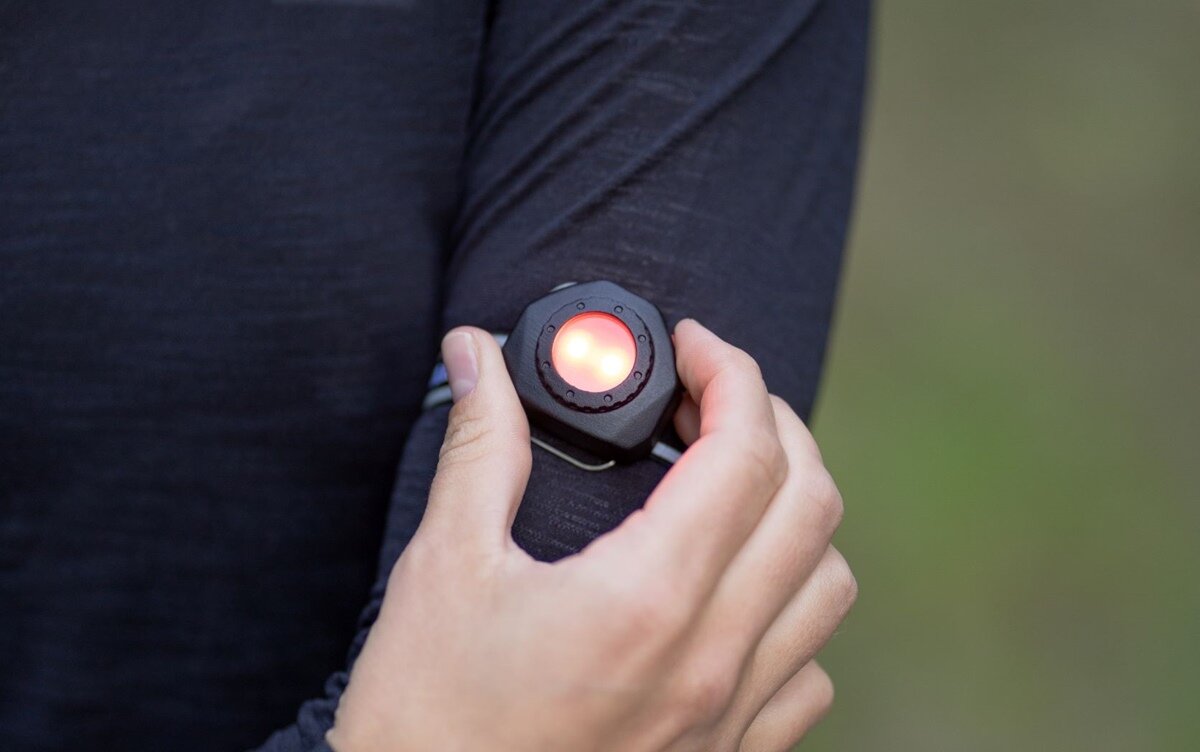 Bezpieczeństwo po zmroku z lampką Ledlenser CU2R