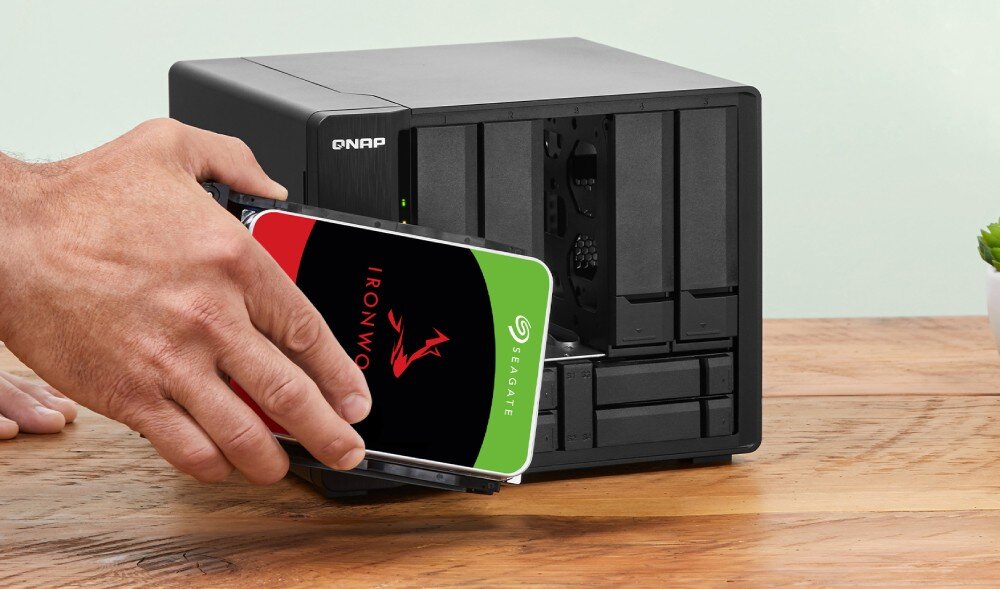 Dysk SEAGATE IronWolf Pro 24TB HDD przeznaczenie parametry prędkość