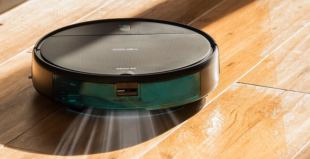 Robot sprzątający CECOTEC Conga 999 Origin X-Treme zdjęcie lifestyle Inteligentna nawigacja System iTech 3.0 czujniki zbliżeniowe, przeciwwstrząsowe i przeciwupadkowe