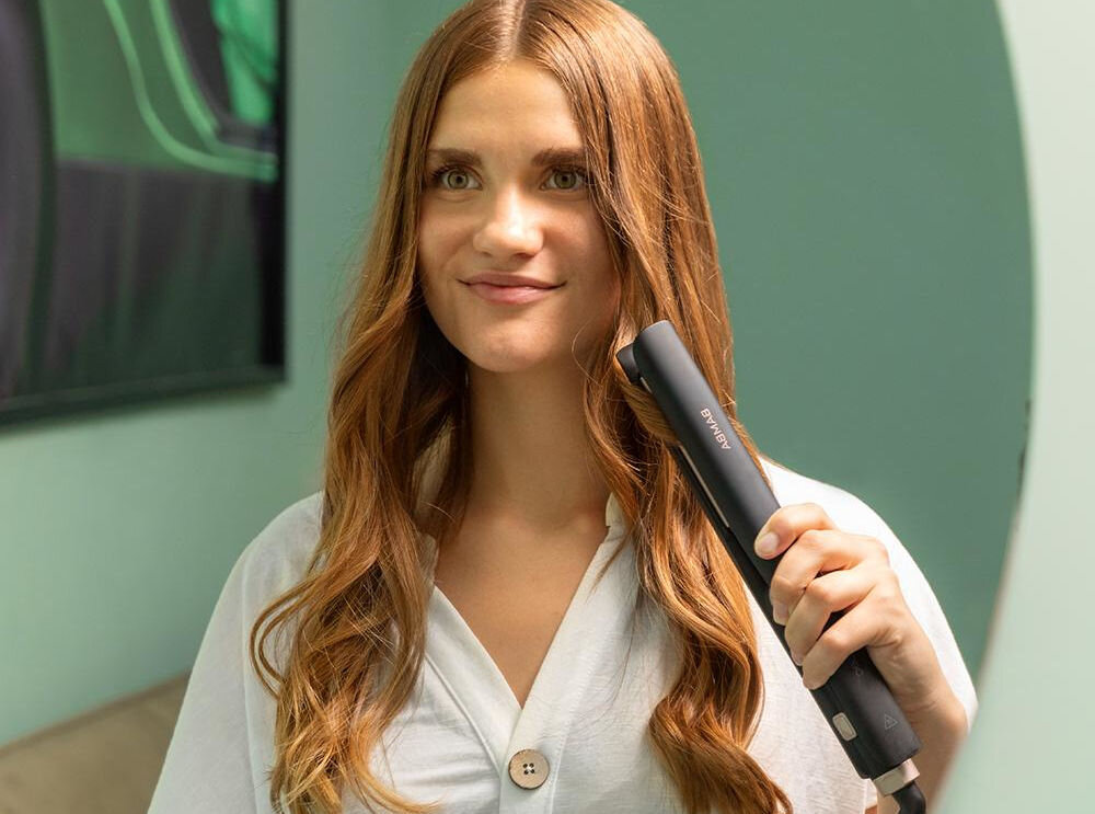 Prostownica CECOTEC Bamba RitualCare iSphere 220 stopni prostowanie kręcenie włosów 2w1 przechodzenie z jednego stylu do drugiego idealnie gładkie włosy piękne miękkie fale róznorodność eksperymentowanie z różnymi fryzurami