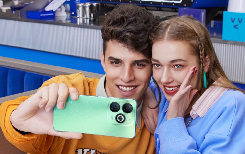 Smartfon INFINIX Smart 8 ekran bateria aparat procesor ram pamięć pojemność rozdzielczość zdjęcia filmy opis dane cechy blokady system łączność wifi bluetooth obudowa szkło odporność porty muzyka transfer sieć przekątna matryca waga czujniki oled amoled ips