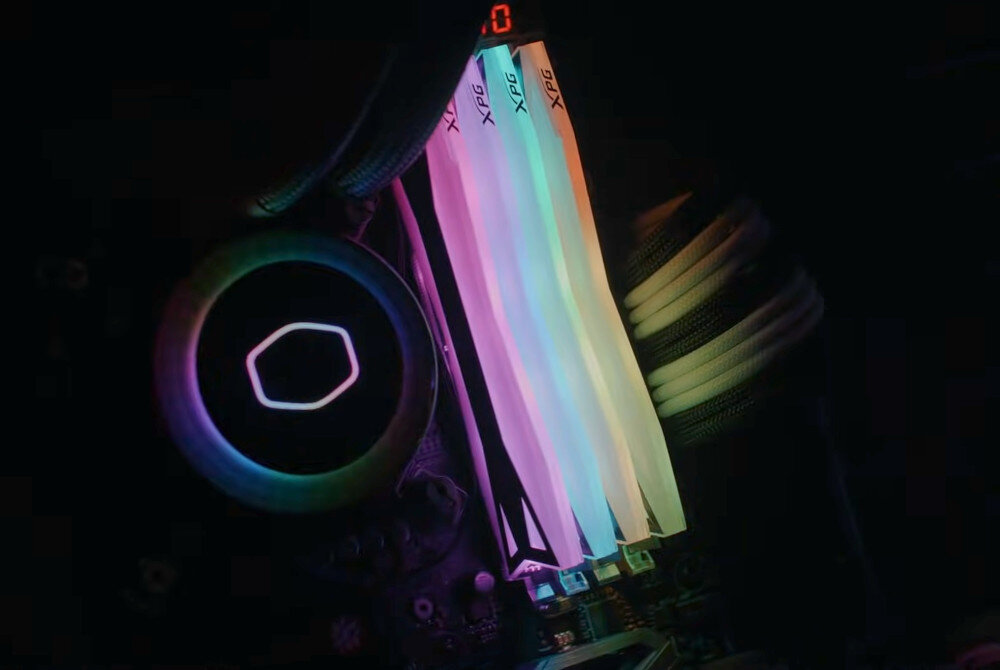 Komputer MAD DOG ENDORFY500ARGB-A02DR16 R5-5600 16GB RAM 1TB SSD GeForce RTX4060 pamięć RAM pojemność taktowanie opóźnienia radiatory