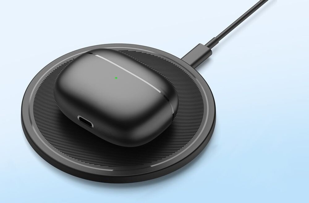 Słuchawki dokanałowe EARFUN Air 2 NC 9 godzin pracy 40 godzin z etui szybkie ładowanie 10 min 2 h, etui ładujące leżące na ładowarce indukcyjnej na błękitnym tle